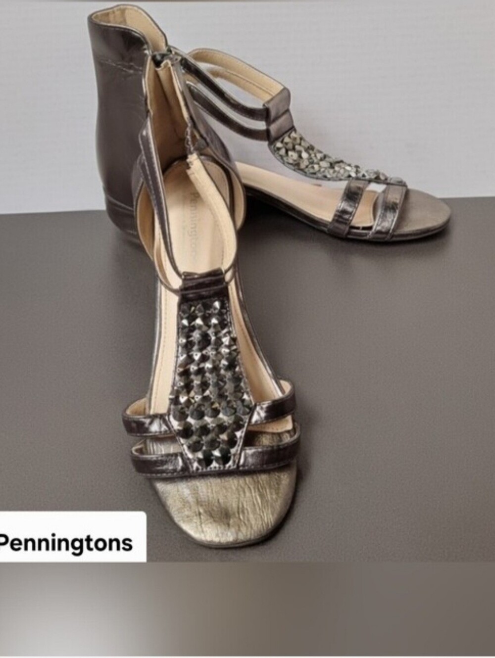 Penningtons Metallic Charcoal T-Strap Gemstone Studded Sandals Size 8W